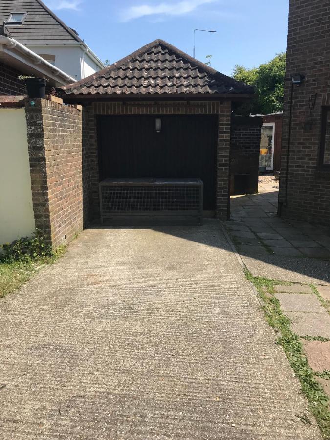 Self Contained Annex Villa Bournemouth Bagian luar foto